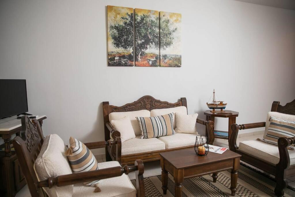 Aegina Town Apartment , With Private Parking Exteriör bild